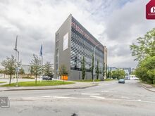 Valgusküllane kaubandus- teeninduspind Veerennis