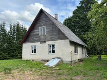MÜÜA TAASTAMISVÄÄRILINE TALUKOMPLEKS !