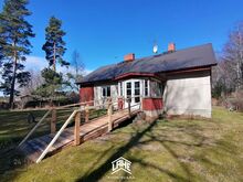 Metsaga kinnistu !