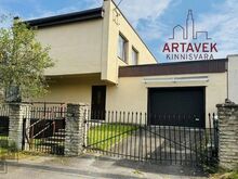 Müüa heas asukohas 2-korruseline maja aadressil Salme tn 18, Jõhvi linn üldpinnaga 187,8 m2