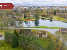 Müüa väga hea asukohaga kinnistu koos ajaloolise hoonega