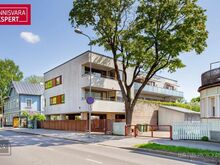 Kesklinna ja rannarajooni piiril asuv korter koos autokohaga!