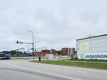 Suur kaasaegne ladu Ülemiste City lähedal.
