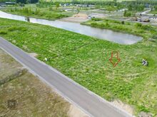 Järveäärne krunt