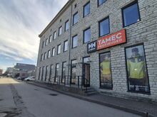 Kaubandus pind Peterburi tee ääres!