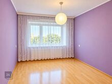 Kesklinna kena kahetoaline korter on uute elanike ootel