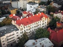Pop-up äripinnad ajaloolises juugendhoones