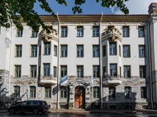 Pop-up äripinnad ajaloolises juugendhoones