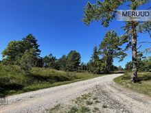 Ehitusvõimalusega kinnistu.