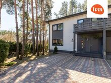Kaunis ja luksuslik majaosa Haaberstis!