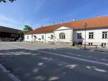 Üürile anda äripind Kuressaare kesklinnas!