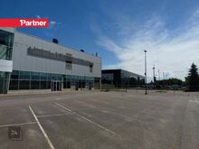 Jaguar Land Rover, Tesla, SINU BRAND, Mercedes-Benz