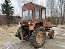 Traktor T25
