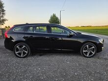 Volvo V60 Plug-In Hybrid AWD Summum 2.4 D6 158kW