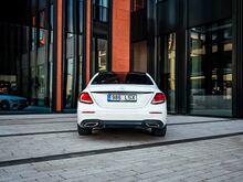 Mercedes-Benz E 220 AMG Styling Night Package