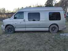 GMC Savana 2500