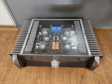 ЭРИК КОНКА ГЕРМАНИЯ V 9 УСИЛИТЕЛЬ МОЩНОСТИ.