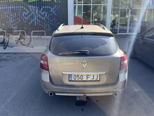 Renault Laguna 2011 127kW