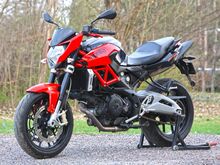 Mootorratas APRILIA SHIVER