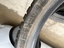 Naastrehvid 225/35/R19