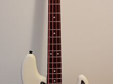 FENDER JAZZ BASSKITARR