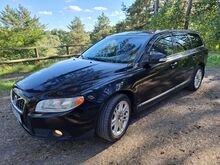 Volvo V70 D5