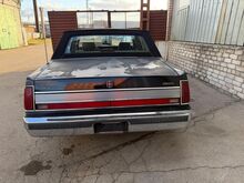 Lincoln Town Car