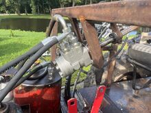 Oma valmistatud traktor