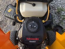 Murutraktor CubCadet XT2 Kawasaki