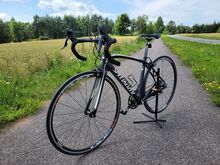Specialized Amira täis süsinikraamiga