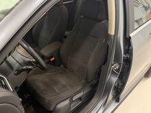 Volkswagen Golf Highline 1.6 TDi 77кВт