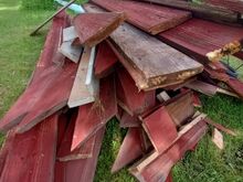 Продаётся бывшая в употреблении доска для наружной об�