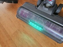 Пылесос Dyson V8 с аккумулятором + насадки