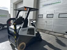 Nilfisk SW5500 pealistutav pühkimismasin