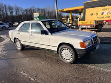 Mersedes-Benz 190