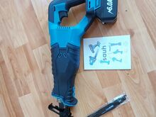 Akuuniversaalsaag Makita analoog 18V