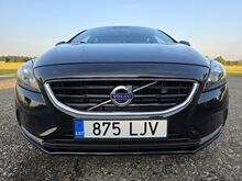 Volvo V40 Kinetic 1.6 D2 84kW, reg. tasu makstud!