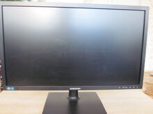 Монитор Samsung S24E650PL