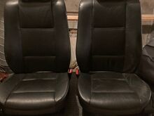 BMW 320 2002 universaal nahkistmed