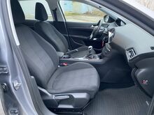 Peugeot 308 1.6 85кВт, ЭКОНОМИЧНЫЙ, БЕЗ НАЛОГА НА РЕГИСТРАЦИЮ