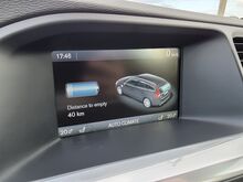 Volvo V60 Plug-In Hybrid AWD Summum 2.4 D6 158кВт