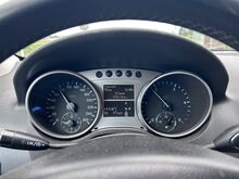 Mercedes-Benz ML320