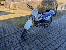 Suzuki dr 125