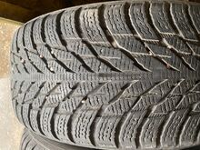225/50/17” Nokian lamellrehvid