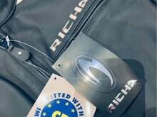 Uus siltidega nahast sõidutagi Richa