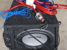 Alpine subwoofer+võimendi ja kaablid