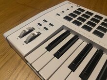 Arturia Keylab 49 MK2 MIDI-klaviatuur, vähe kasuta