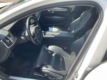 Volvo V90 Plus Dark 2023a MUDEL