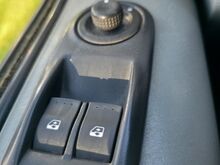 Opel Vivaro 1.9DTi 74kw, 6k manu, üv.05/2027.a.