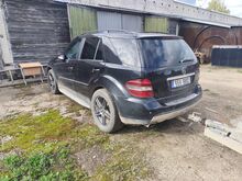 Mercedes-Benz ML320